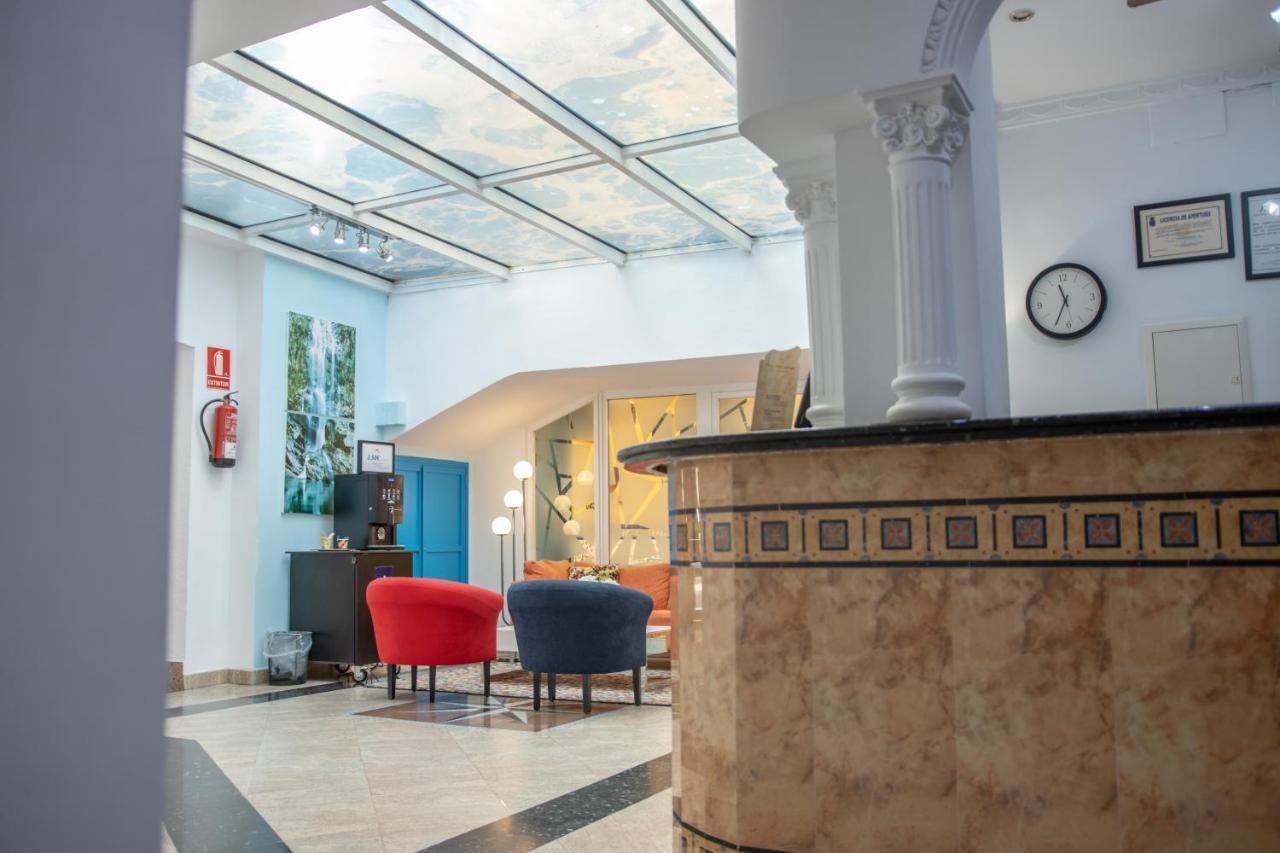 Hotel Agur Fuengirola Εξωτερικό φωτογραφία